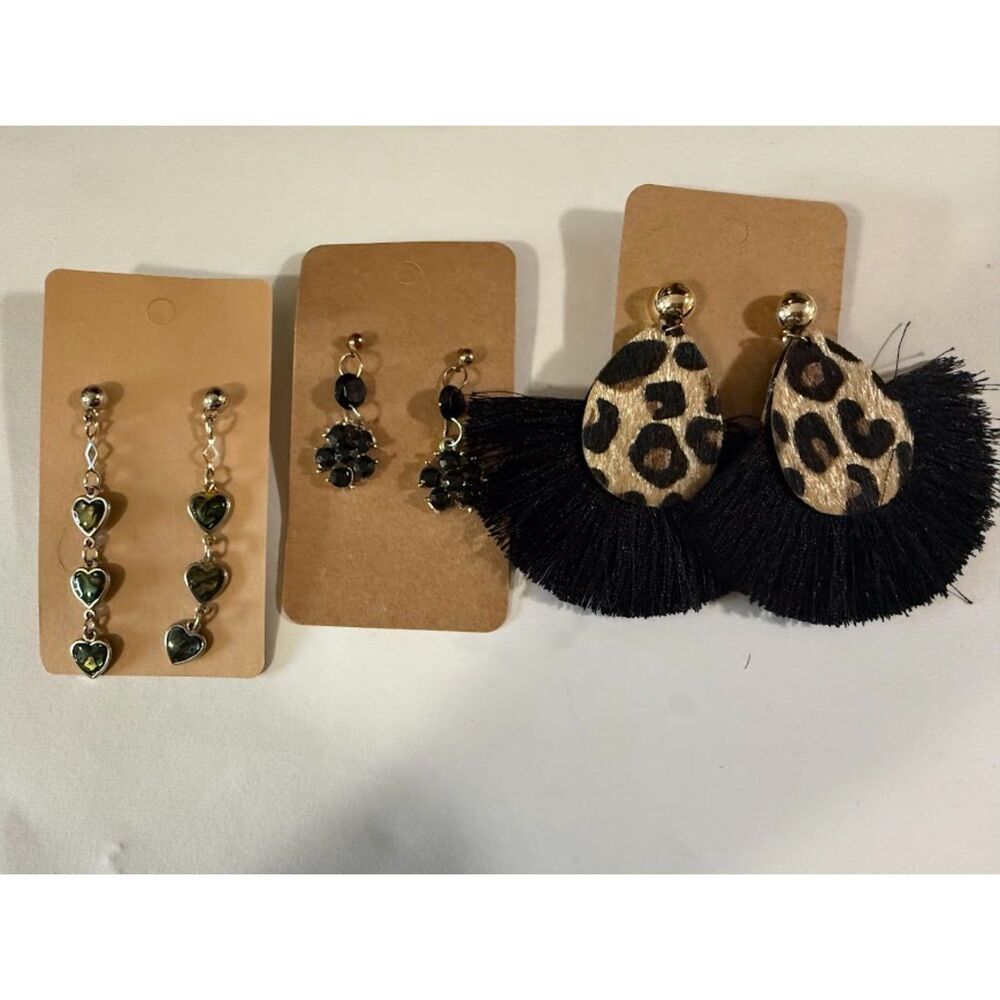 Earrings lot